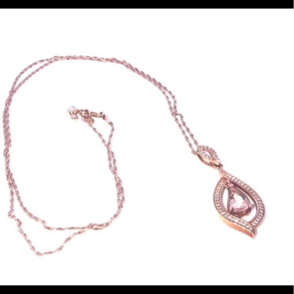 Morganite Inner drop pendant with chain